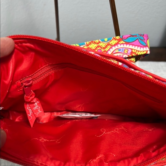 Vera Bradley Little Hipster in Paisley in Paradise Vibrant Design - Picture 5 of 9